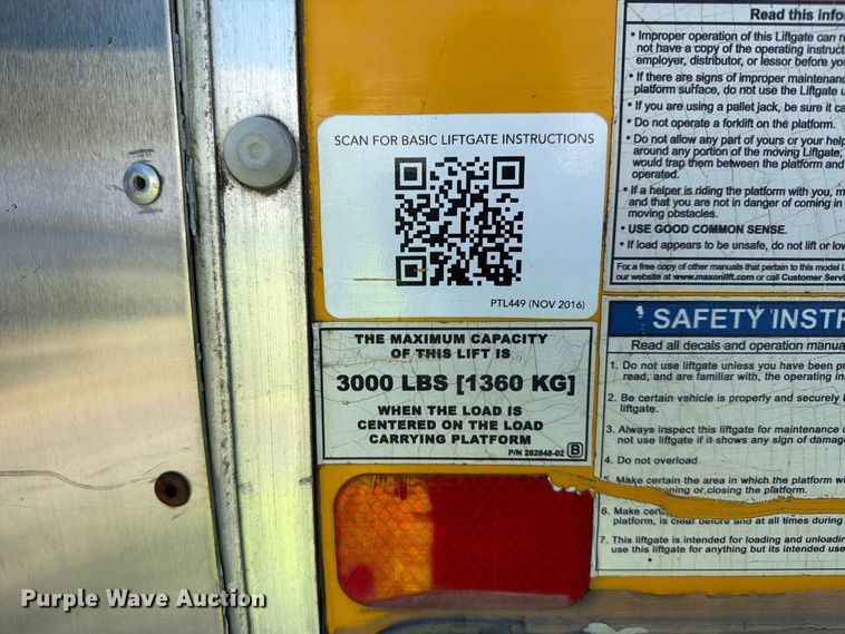 image for item YA4979 2019 International DuraStar 4300 box truck