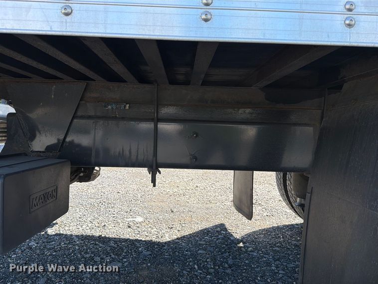 image for item YA4979 2019 International DuraStar 4300 box truck