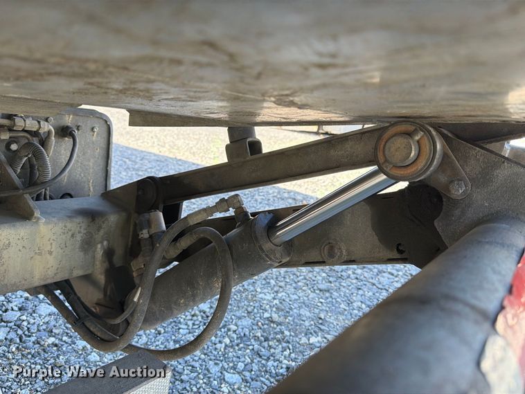 image for item YA4979 2019 International DuraStar 4300 box truck
