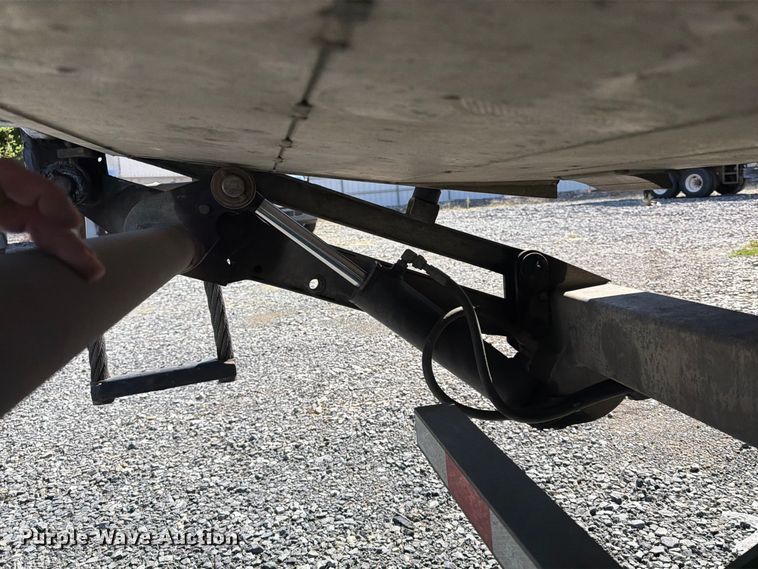 image for item YA4979 2019 International DuraStar 4300 box truck