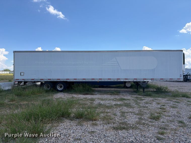 image for item YA5009 2011 Utility VS2RA refrigerated van trailer