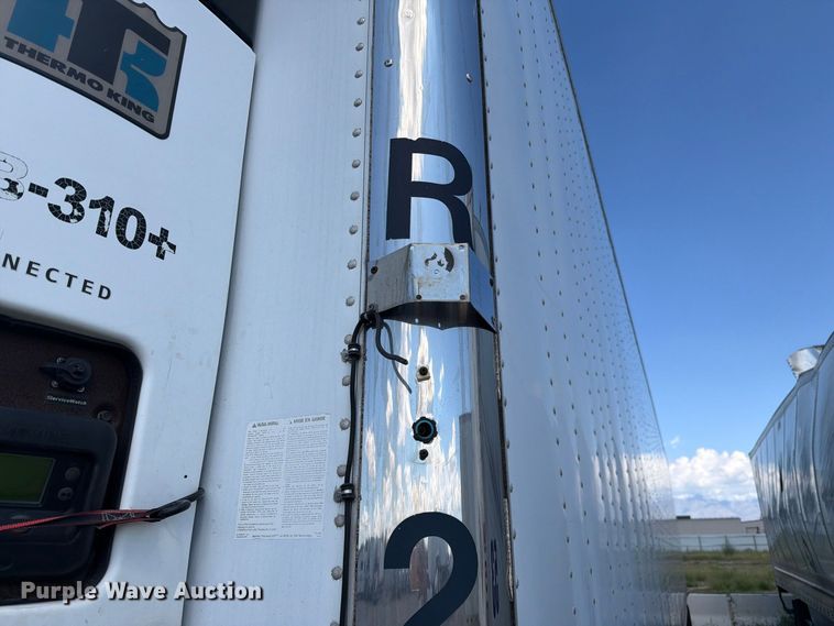 image for item YA5009 2011 Utility VS2RA refrigerated van trailer