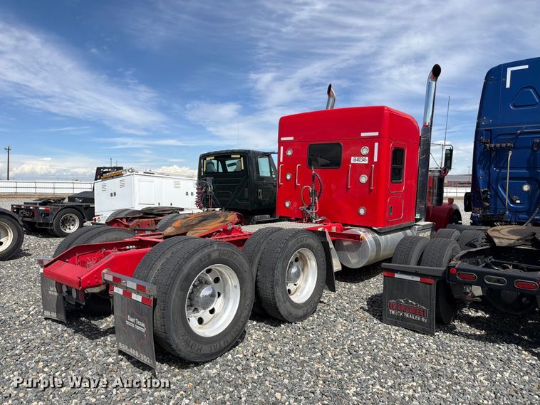image for item YA5029 2023 Kenworth W900 semi truck