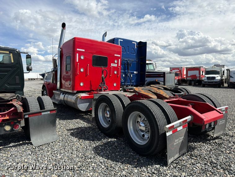 image for item YA5029 2023 Kenworth W900 semi truck