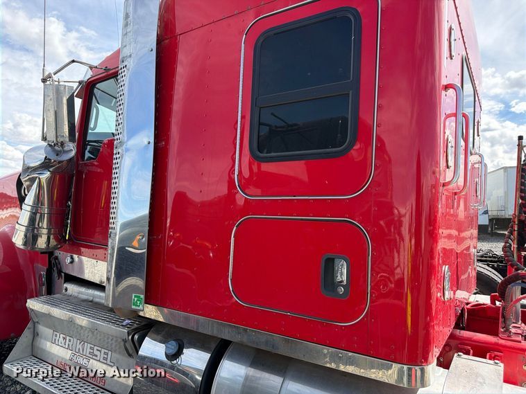 image for item YA5029 2023 Kenworth W900 semi truck
