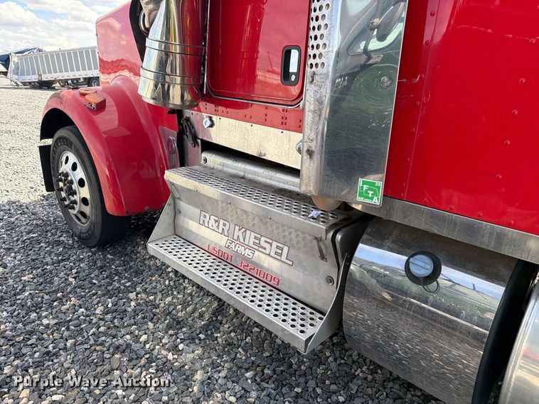 image for item YA5029 2023 Kenworth W900 semi truck