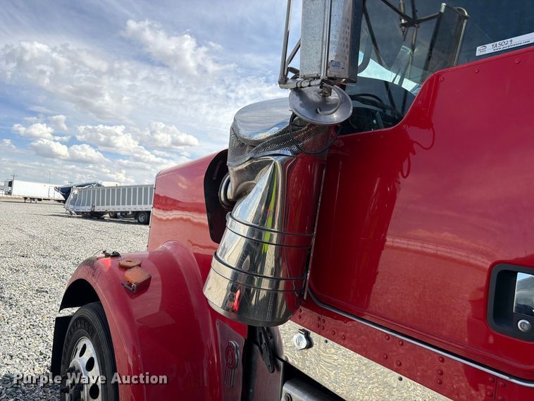 image for item YA5029 2023 Kenworth W900 semi truck