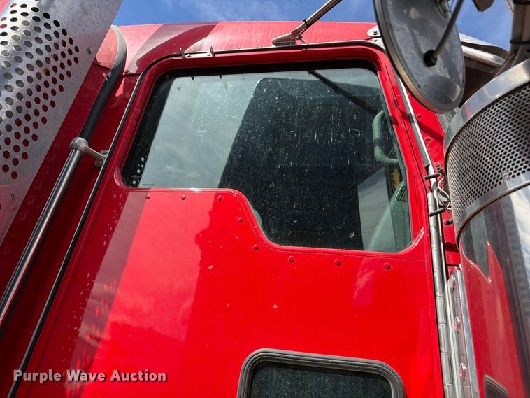 image for item YA5029 2023 Kenworth W900 semi truck