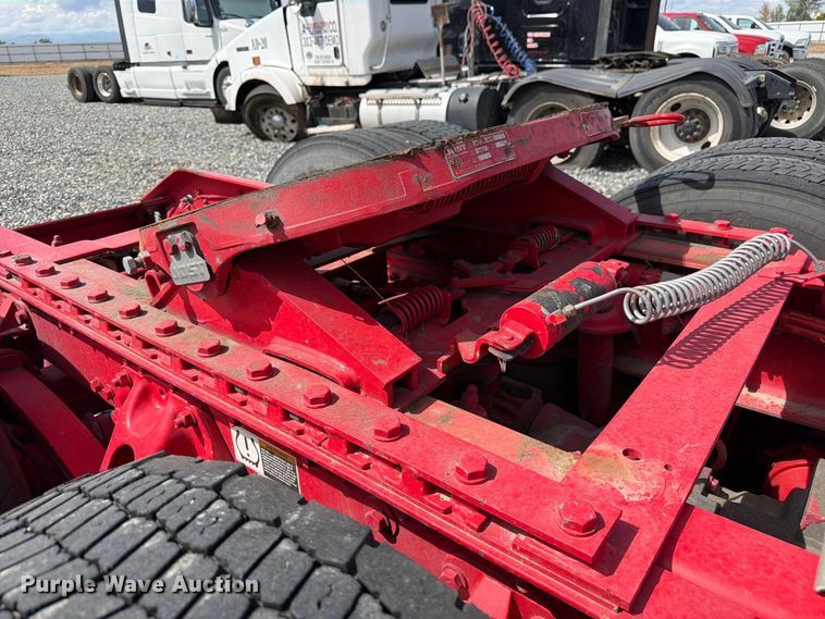 image for item YA5029 2023 Kenworth W900 semi truck