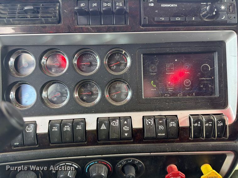 image for item YA5029 2023 Kenworth W900 semi truck