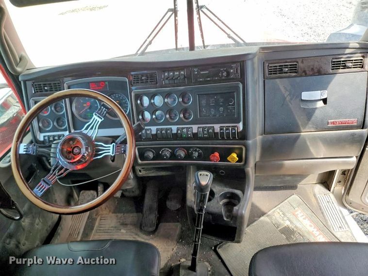 image for item YA5029 2023 Kenworth W900 semi truck