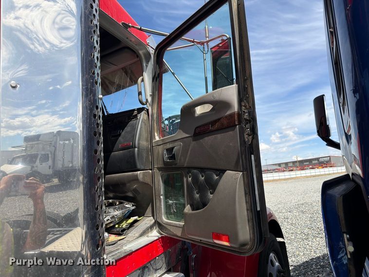 image for item YA5029 2023 Kenworth W900 semi truck