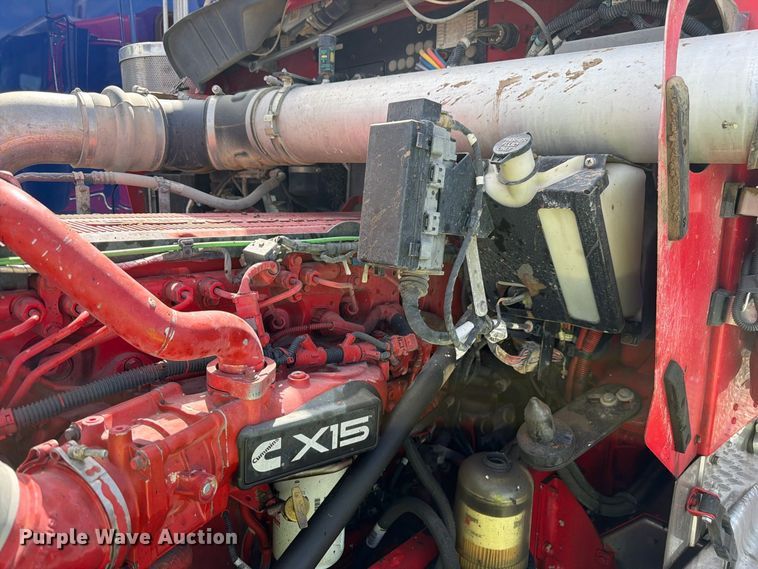 image for item YA5029 2023 Kenworth W900 semi truck