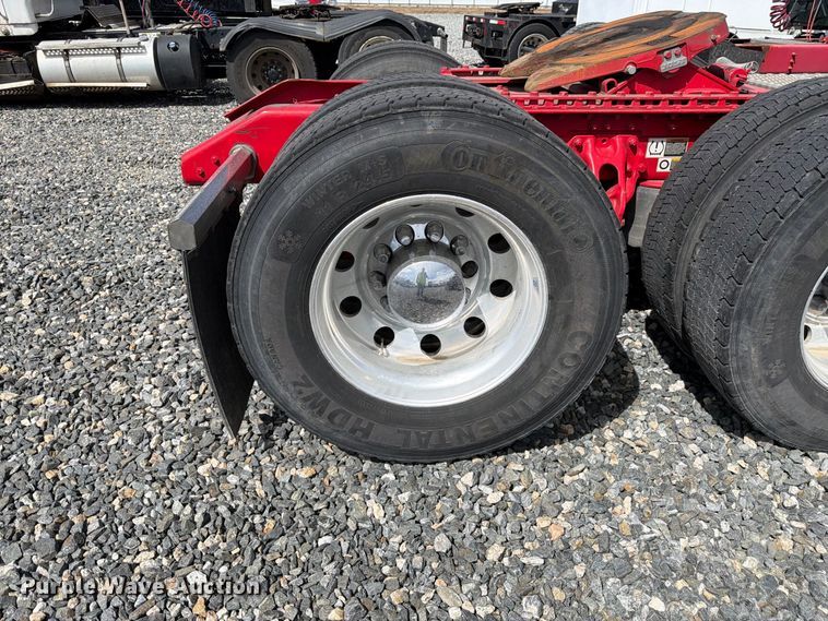 image for item YA5029 2023 Kenworth W900 semi truck