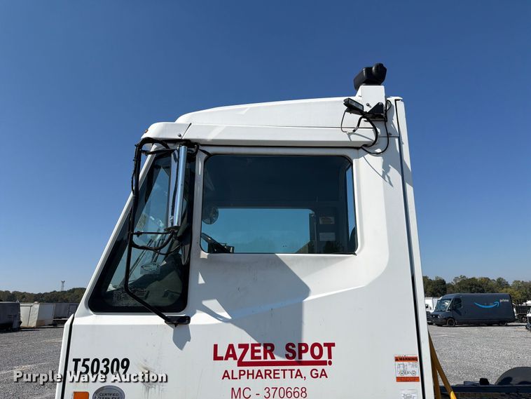 image for item YA5034 2019 Kalmar Ottawa  yard truck