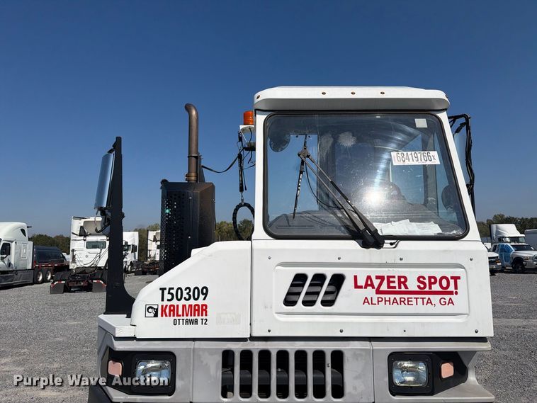 image for item YA5034 2019 Kalmar Ottawa  yard truck