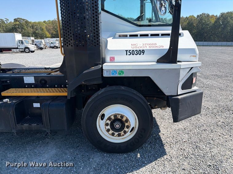 image for item YA5034 2019 Kalmar Ottawa  yard truck