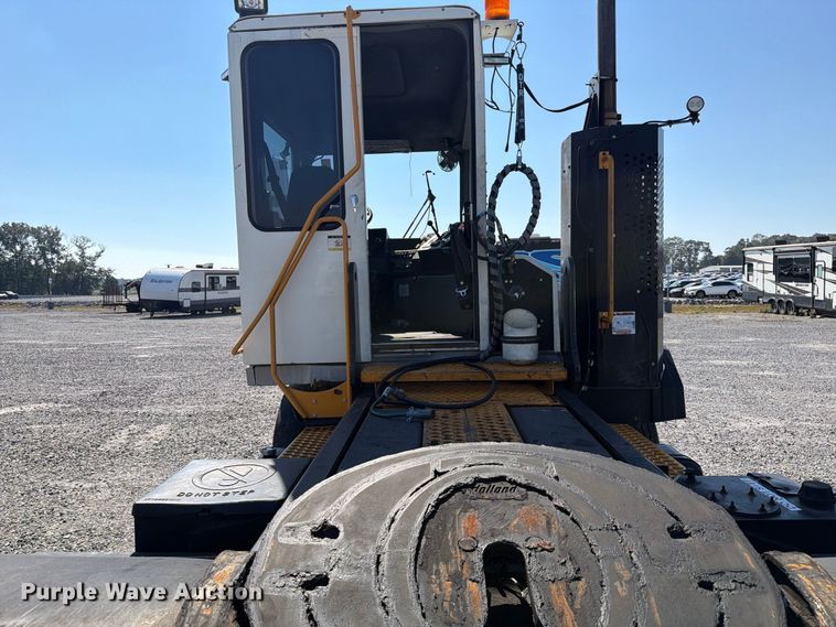 image for item YA5034 2019 Kalmar Ottawa  yard truck