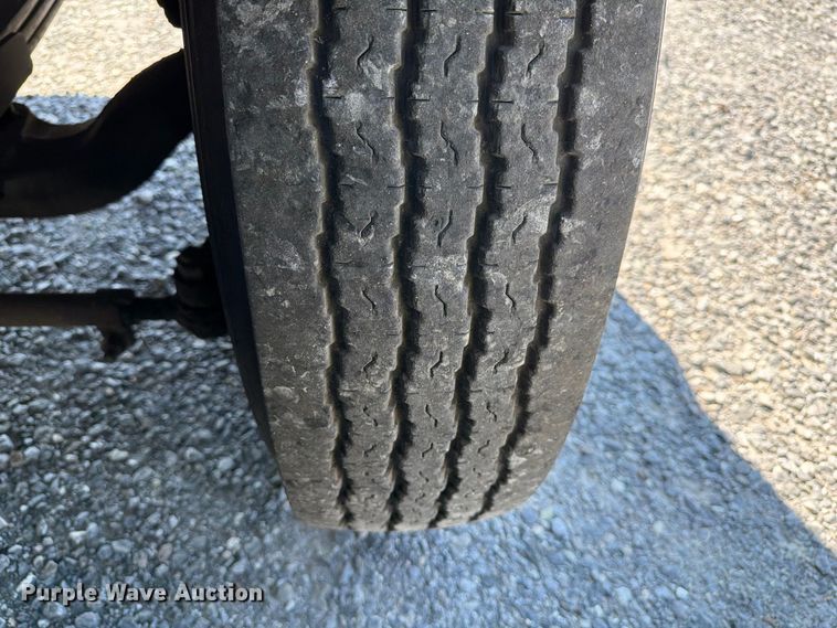 image for item YA5034 2019 Kalmar Ottawa  yard truck