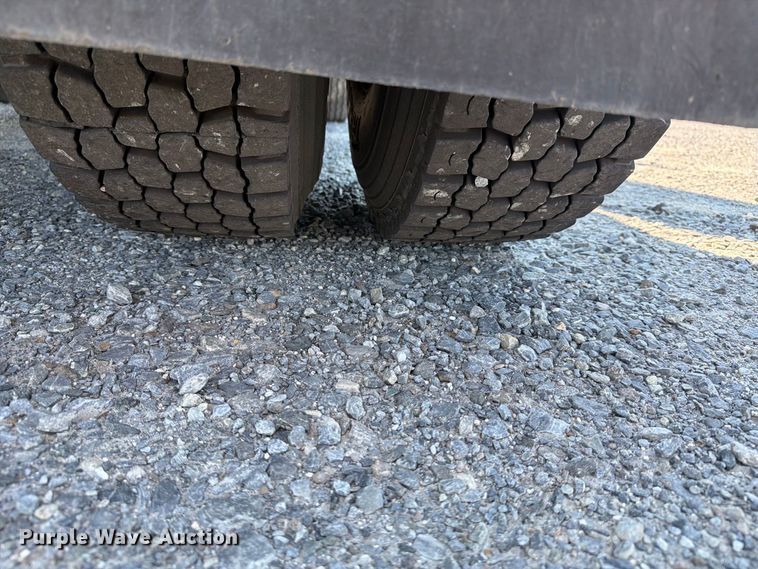 image for item YA5034 2019 Kalmar Ottawa  yard truck