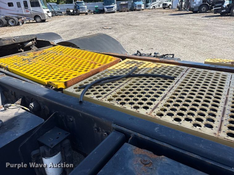 image for item YA5046 2012 Kalmar Ottawa yard truck
