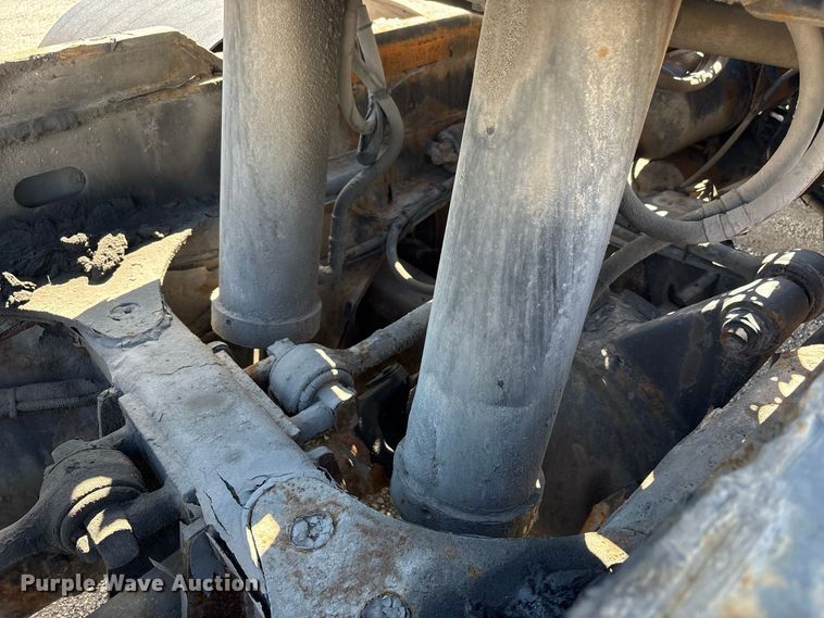 image for item YA5046 2012 Kalmar Ottawa yard truck