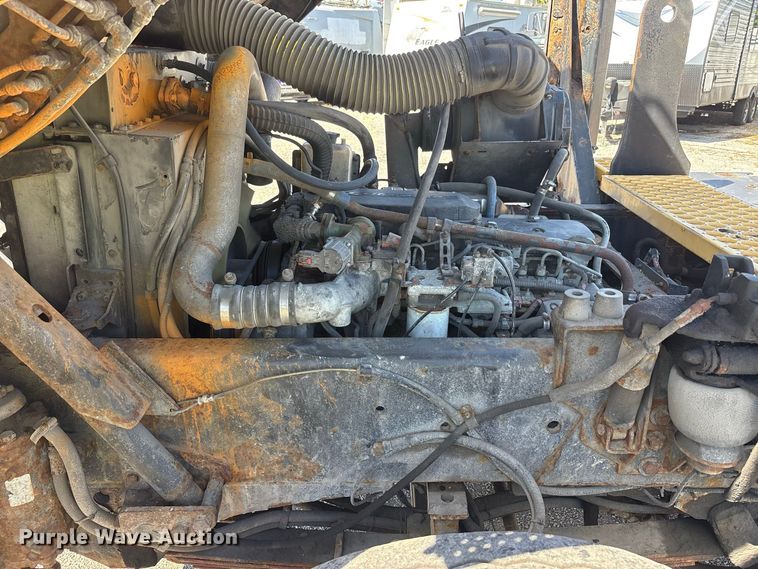 image for item YA5046 2012 Kalmar Ottawa yard truck