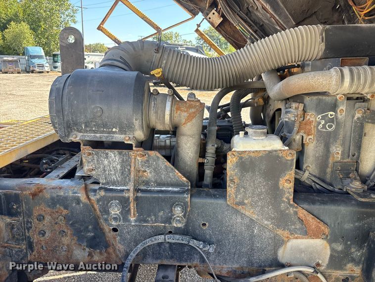 image for item YA5046 2012 Kalmar Ottawa yard truck