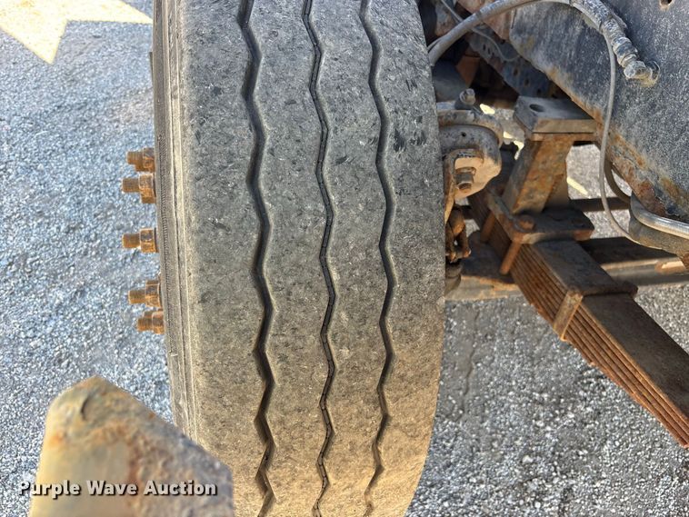 image for item YA5046 2012 Kalmar Ottawa yard truck