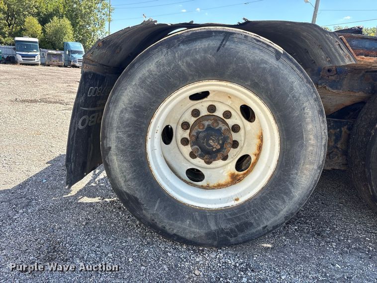 image for item YA5046 2012 Kalmar Ottawa yard truck