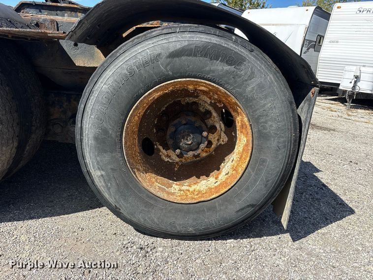 image for item YA5046 2012 Kalmar Ottawa yard truck