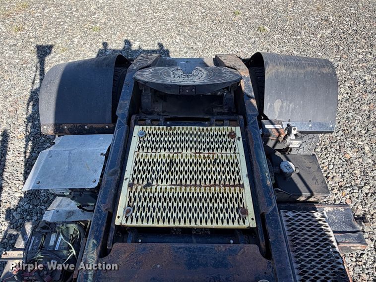 image for item YA5053 2011 Autocar Industries xspotter Terminal Tractor (xspotter) On-highway