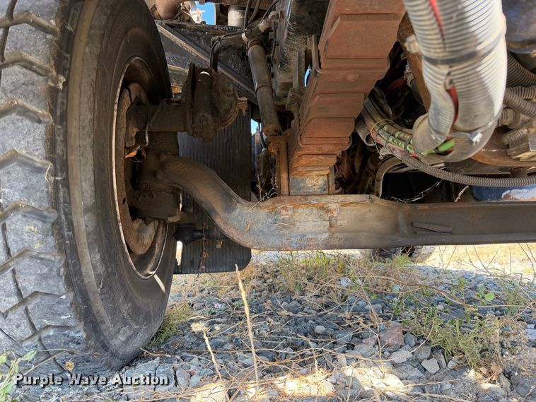 image for item YA5053 2011 Autocar Industries xspotter Terminal Tractor (xspotter) On-highway