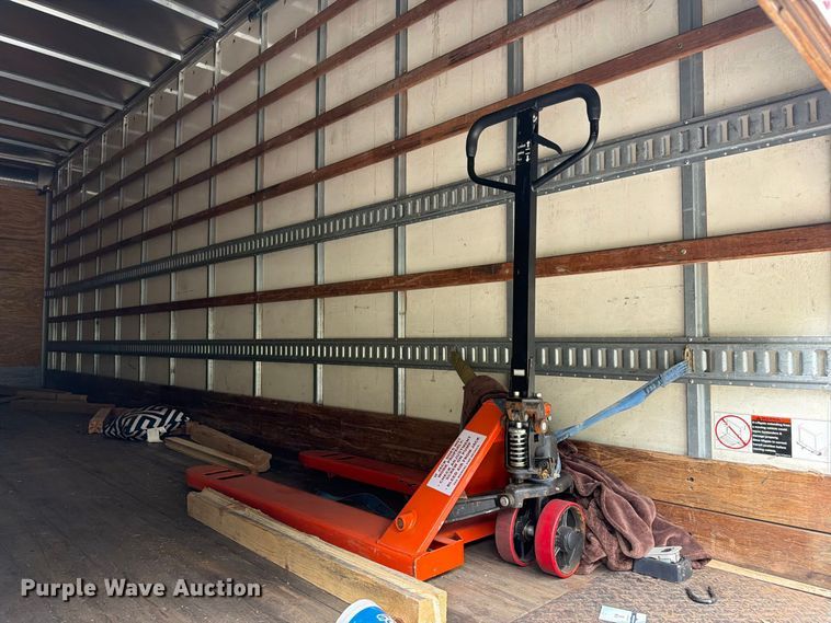 image for item YA5083 2020 Freightliner Business Class M2 box truck