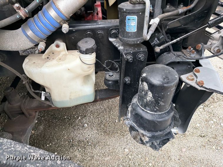 image for item YA5083 2020 Freightliner Business Class M2 box truck