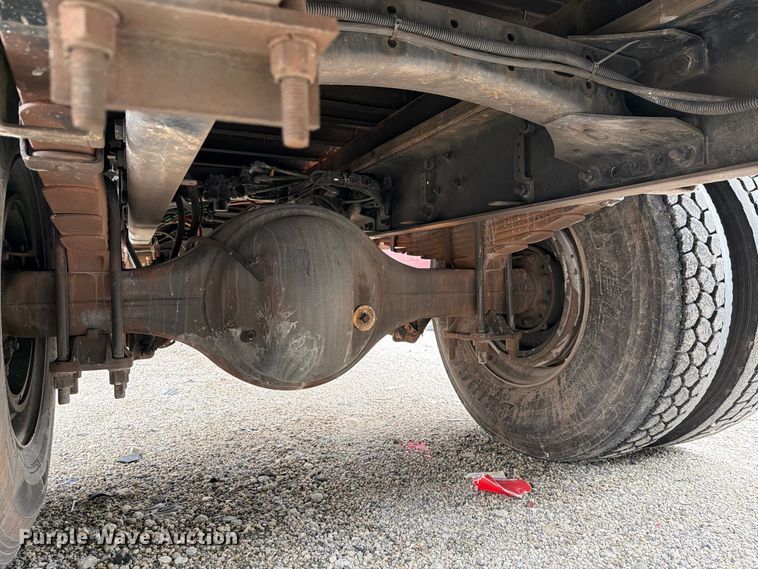 image for item YA5083 2020 Freightliner Business Class M2 box truck