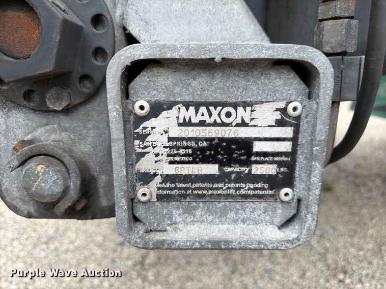 image for item YA5083 2020 Freightliner Business Class M2 box truck
