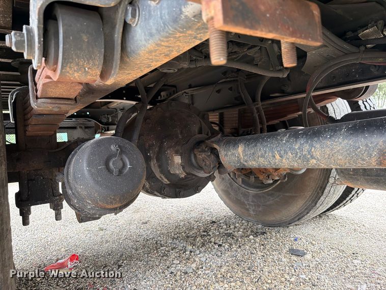 image for item YA5083 2020 Freightliner Business Class M2 box truck