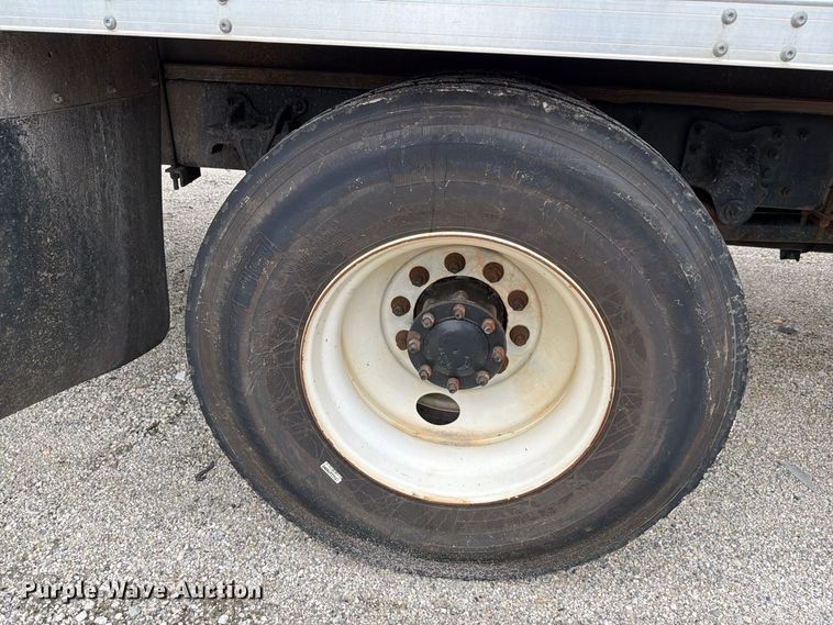 image for item YA5083 2020 Freightliner Business Class M2 box truck