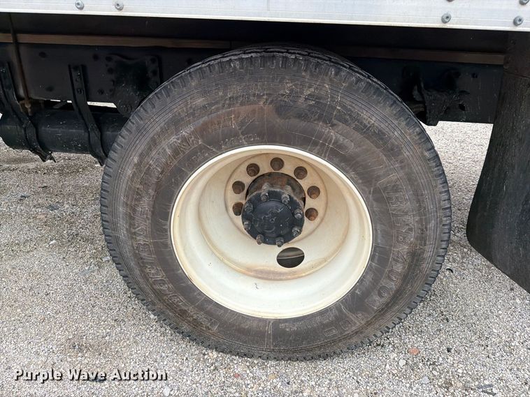 image for item YA5083 2020 Freightliner Business Class M2 box truck