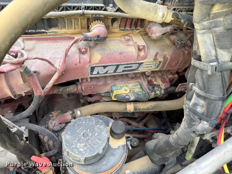 image for item YA5087 2020 Mack Anthem semi truck