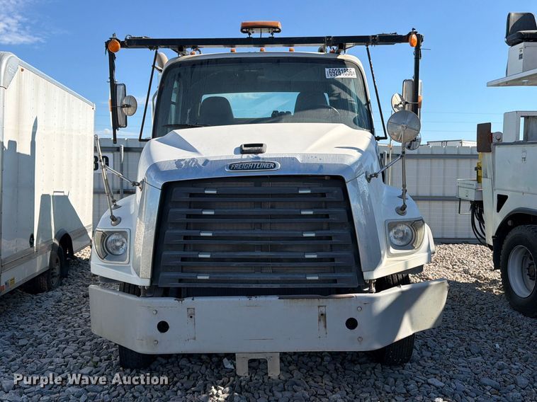 image for item YA5131 2018 Freightliner 114SD toter truck