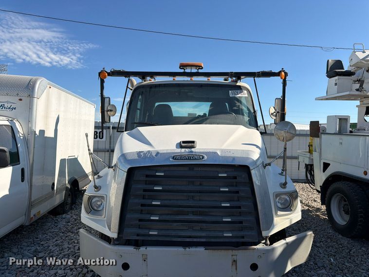 image for item YA5131 2018 Freightliner 114SD toter truck