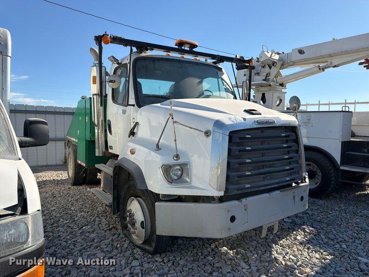 image for item YA5131 2018 Freightliner 114SD toter truck