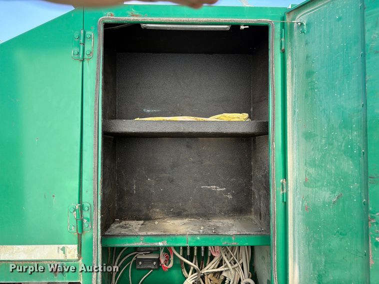image for item YA5131 2018 Freightliner 114SD toter truck