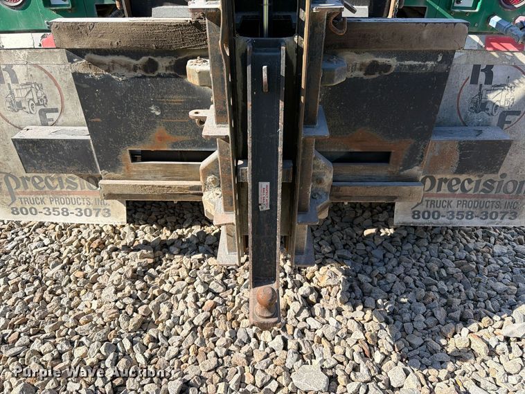 image for item YA5131 2018 Freightliner 114SD toter truck