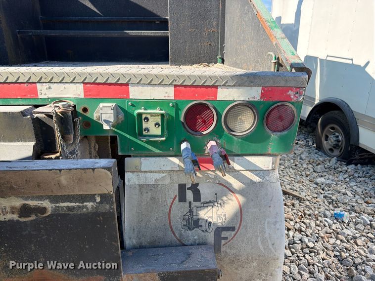 image for item YA5131 2018 Freightliner 114SD toter truck