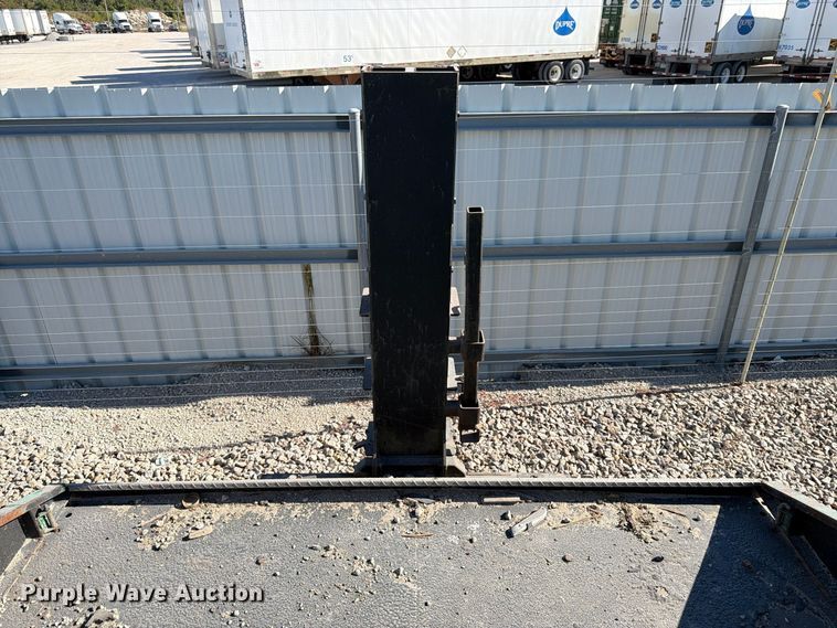 image for item YA5131 2018 Freightliner 114SD toter truck