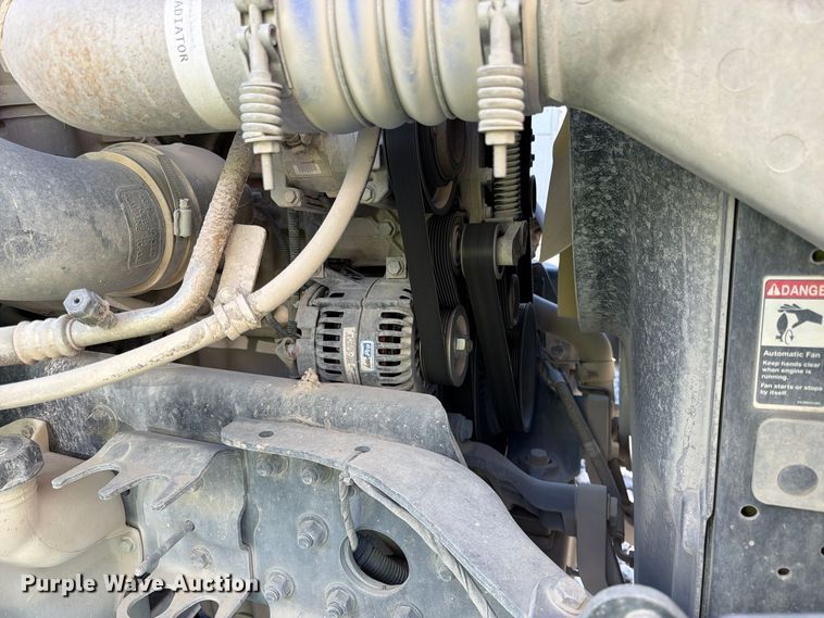 image for item YA5131 2018 Freightliner 114SD toter truck