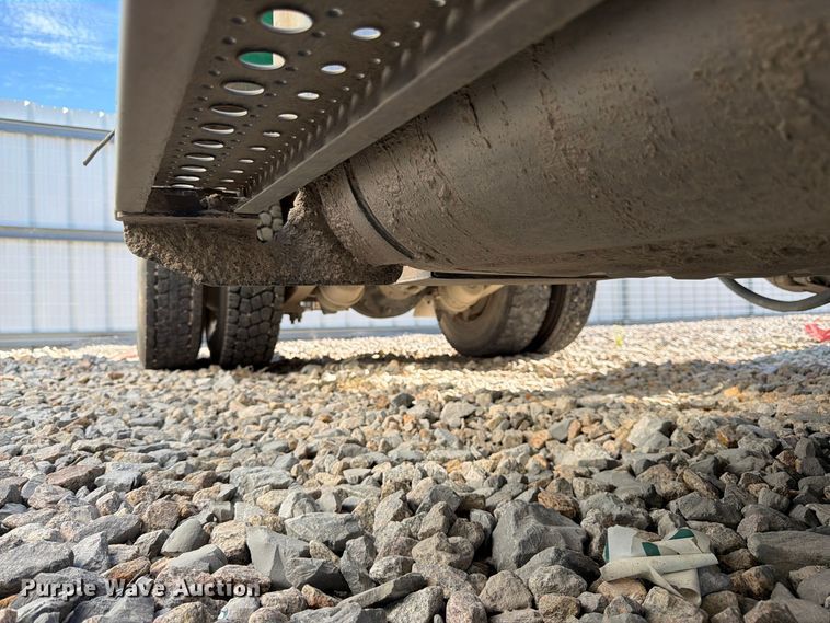 image for item YA5131 2018 Freightliner 114SD toter truck